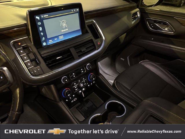 Used 2023 Chevrolet Tahoe Premier w/ Premium Package AWD/4WD image 19