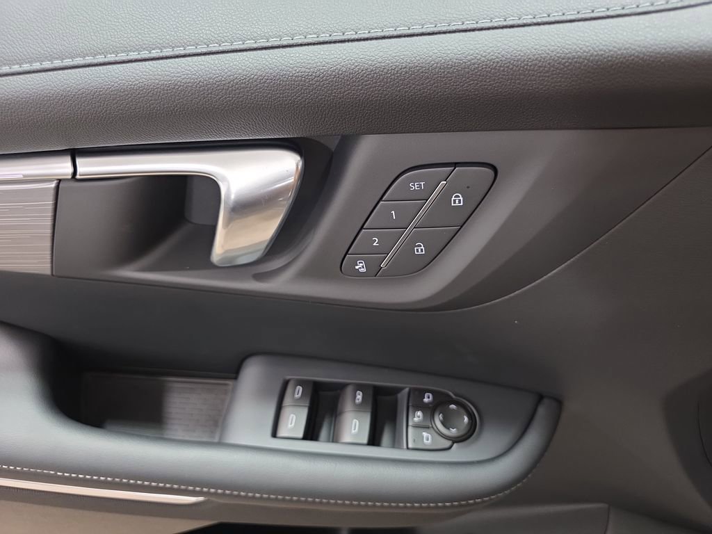 New 2026 Buick Enclave Preferred w/ Power Package image 30