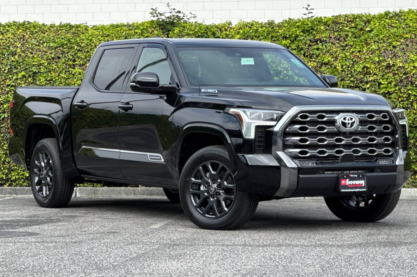 New 2026 Toyota Tundra Platinum AWD/4WD image 2