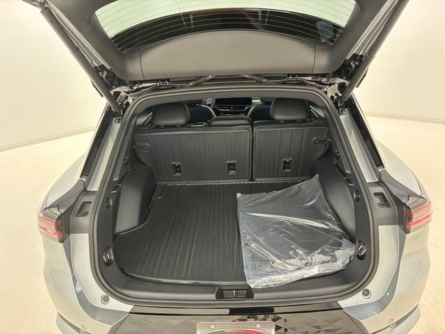 Certified 2026 Chevrolet Equinox EV RS AWD/4WD image 17