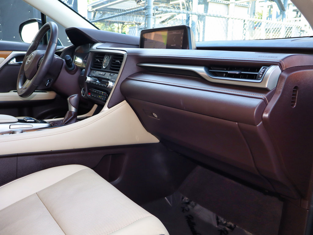 Used 2019 Lexus RX 450h AWD w/ Navigation Package image 19
