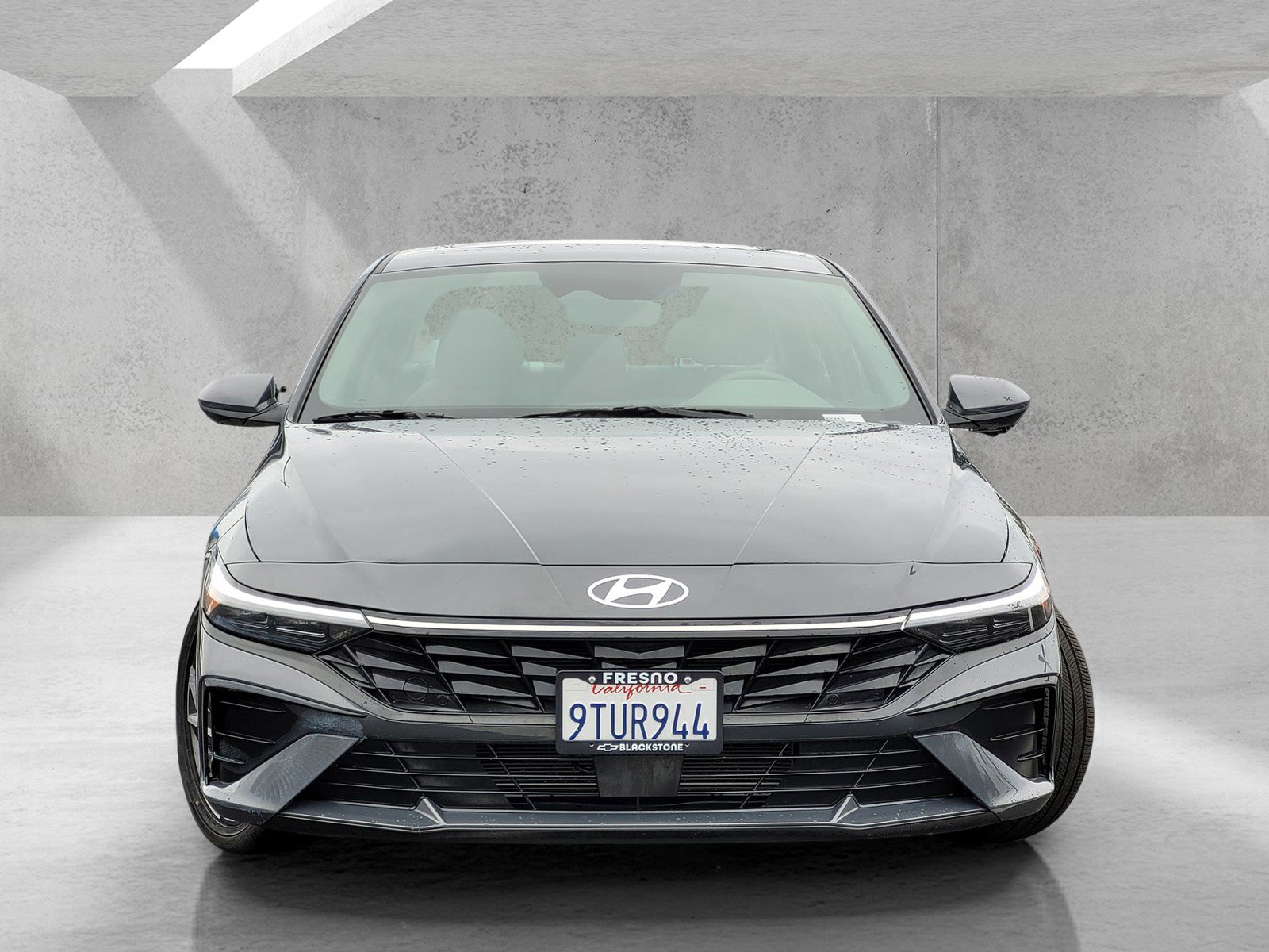 Used 2025 Hyundai Elantra SEL image 2