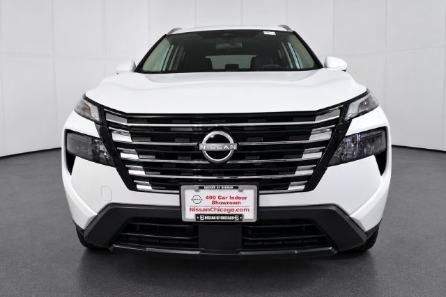 Certified 2025 Nissan Rogue SV w/ SV Premium Package FWD image 2