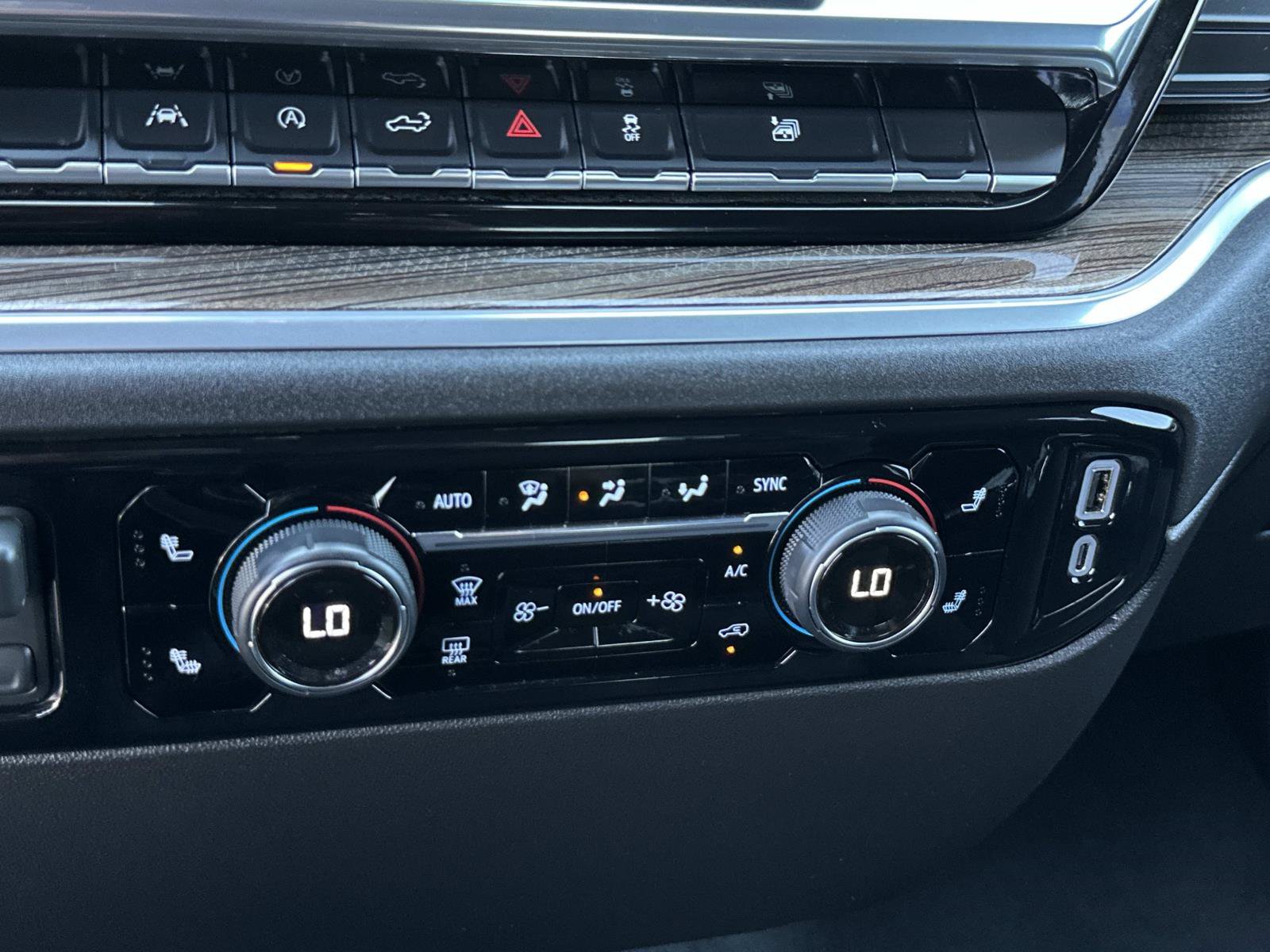 Used 2026 Chevrolet Silverado 1500 LT RWD image 17