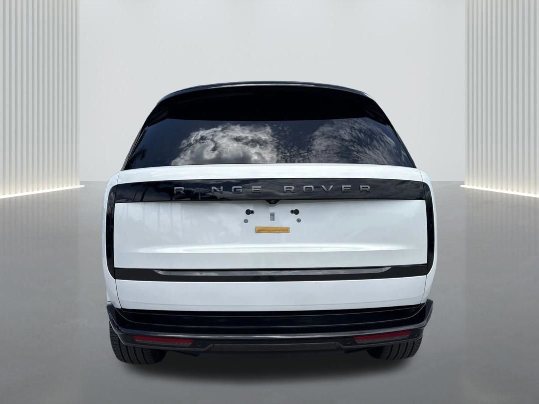 Used 2023 Land Rover Range Rover SE AWD/4WD image 6