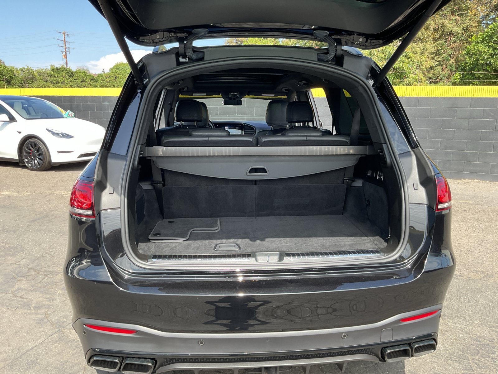 Used 2021 Mercedes-Benz GLS 63 AMG 4MATIC image 23