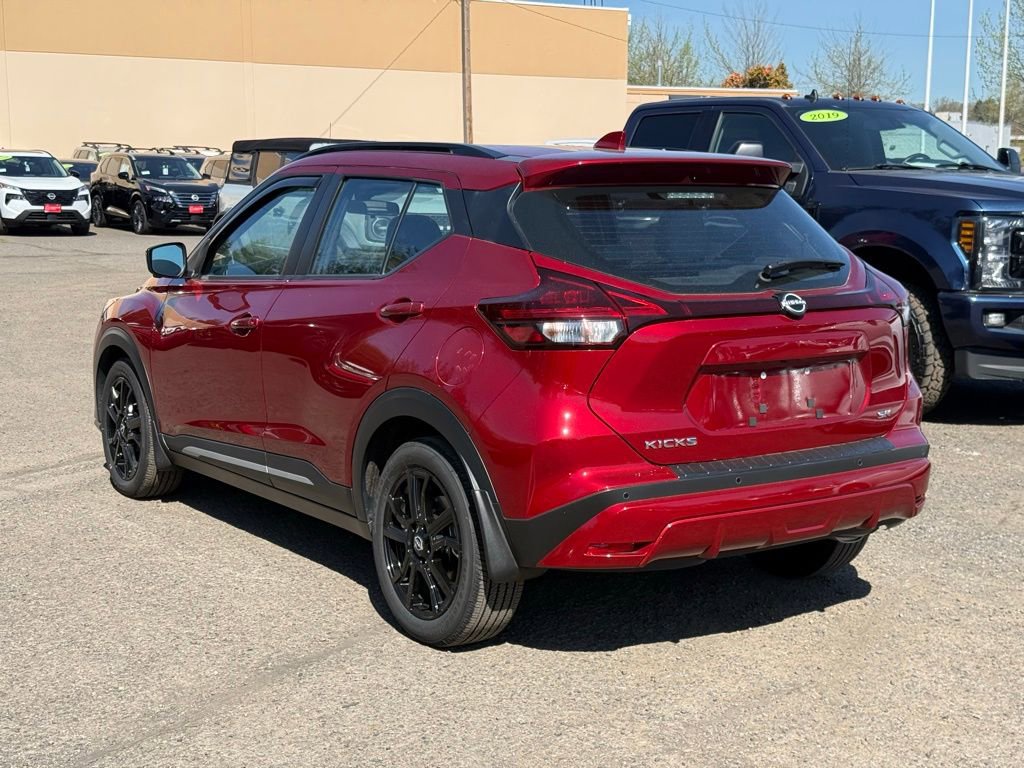 Used 2024 Nissan Kicks SR w/ SR Premium Package image 3
