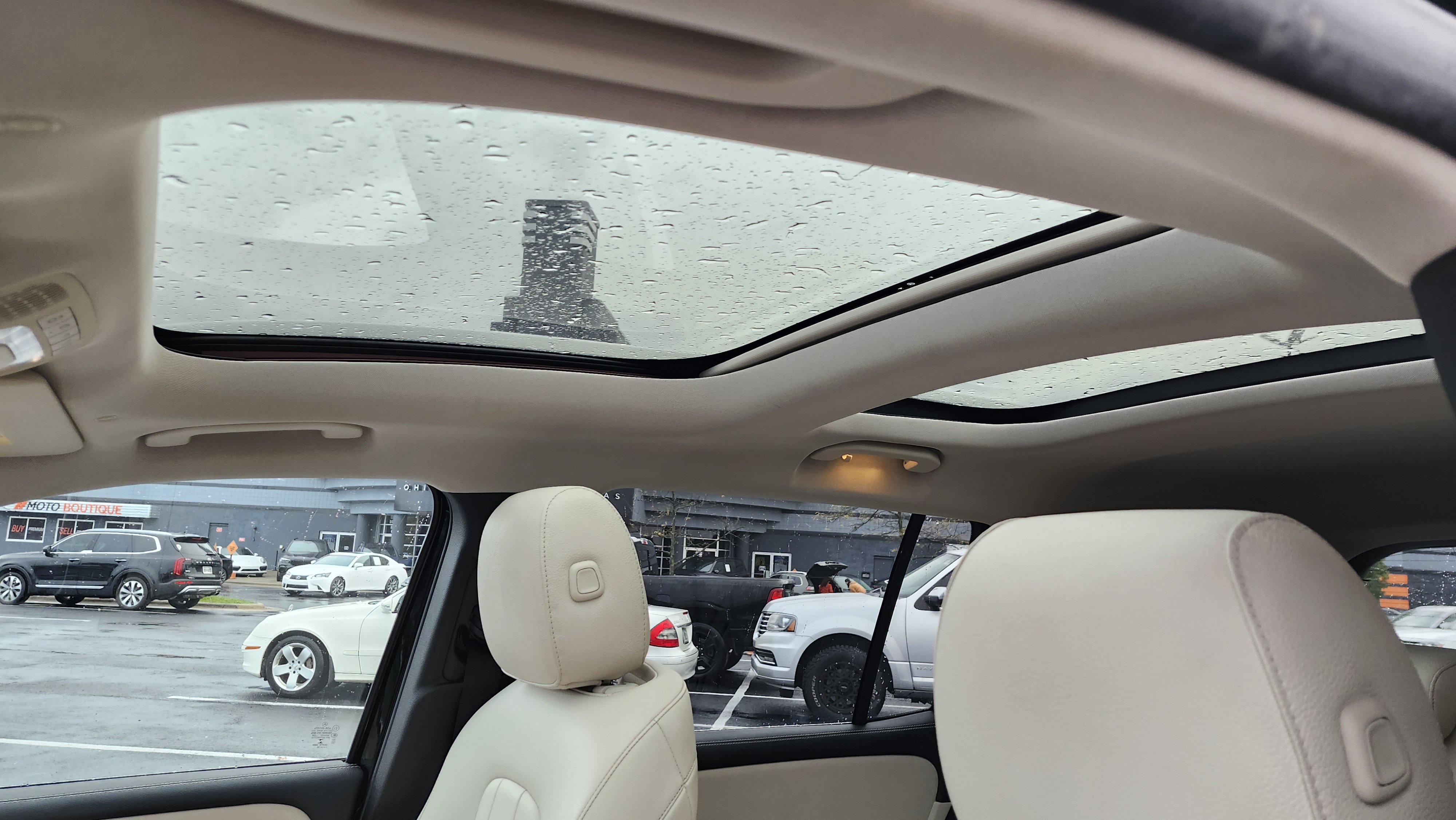 Used 2020 Mercedes-Benz GLB 250 w/ Premium Package image 22