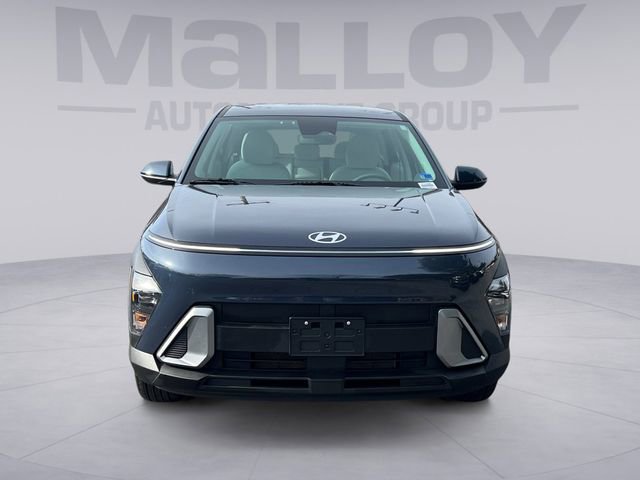 Used 2025 Hyundai Kona SE image 8