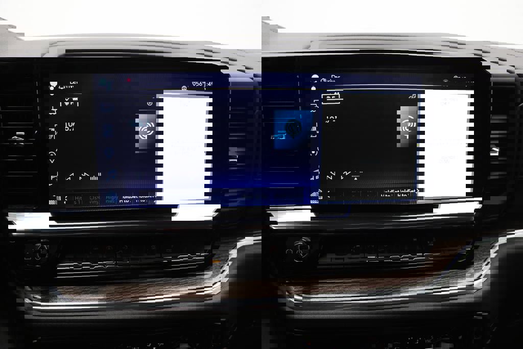 Used 2024 Chevrolet Silverado 1500 LT image 25