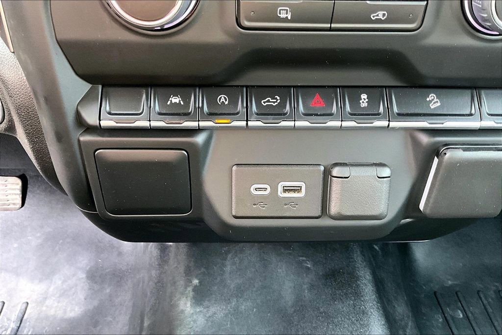 Used 2024 Chevrolet Silverado 1500 W/T w/ Z71 Off-Road Package image 33