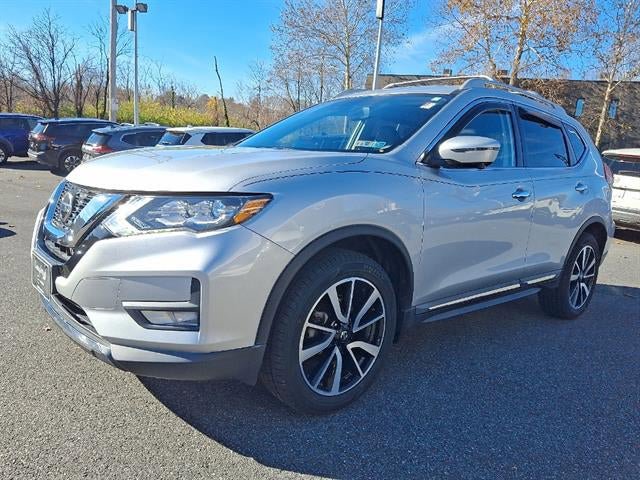 Certified 2020 Nissan Rogue SL w/ Premium Package image 3
