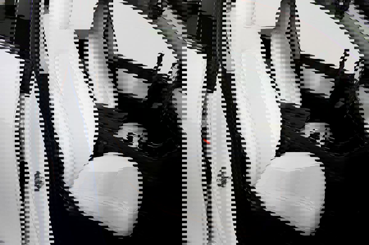 Used 2020 Tesla Model Y Long Range image 41