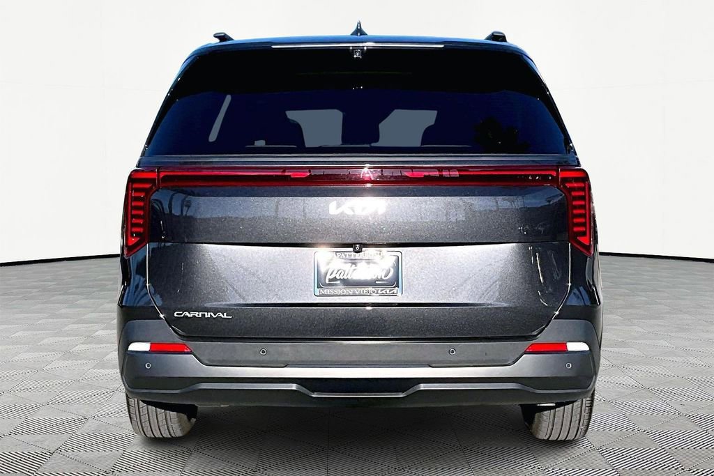 Certified 2025 Kia Carnival SX Prestige image 4