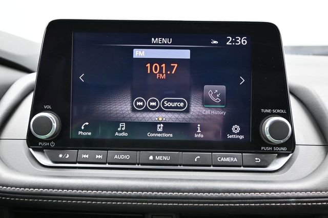 Used 2025 Nissan Rogue SV AWD/4WD image 29