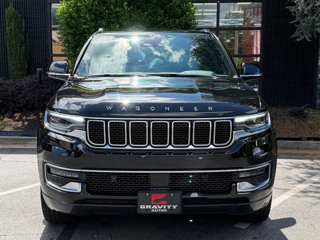 Used 2022 Jeep Wagoneer Series II AWD/4WD image 3