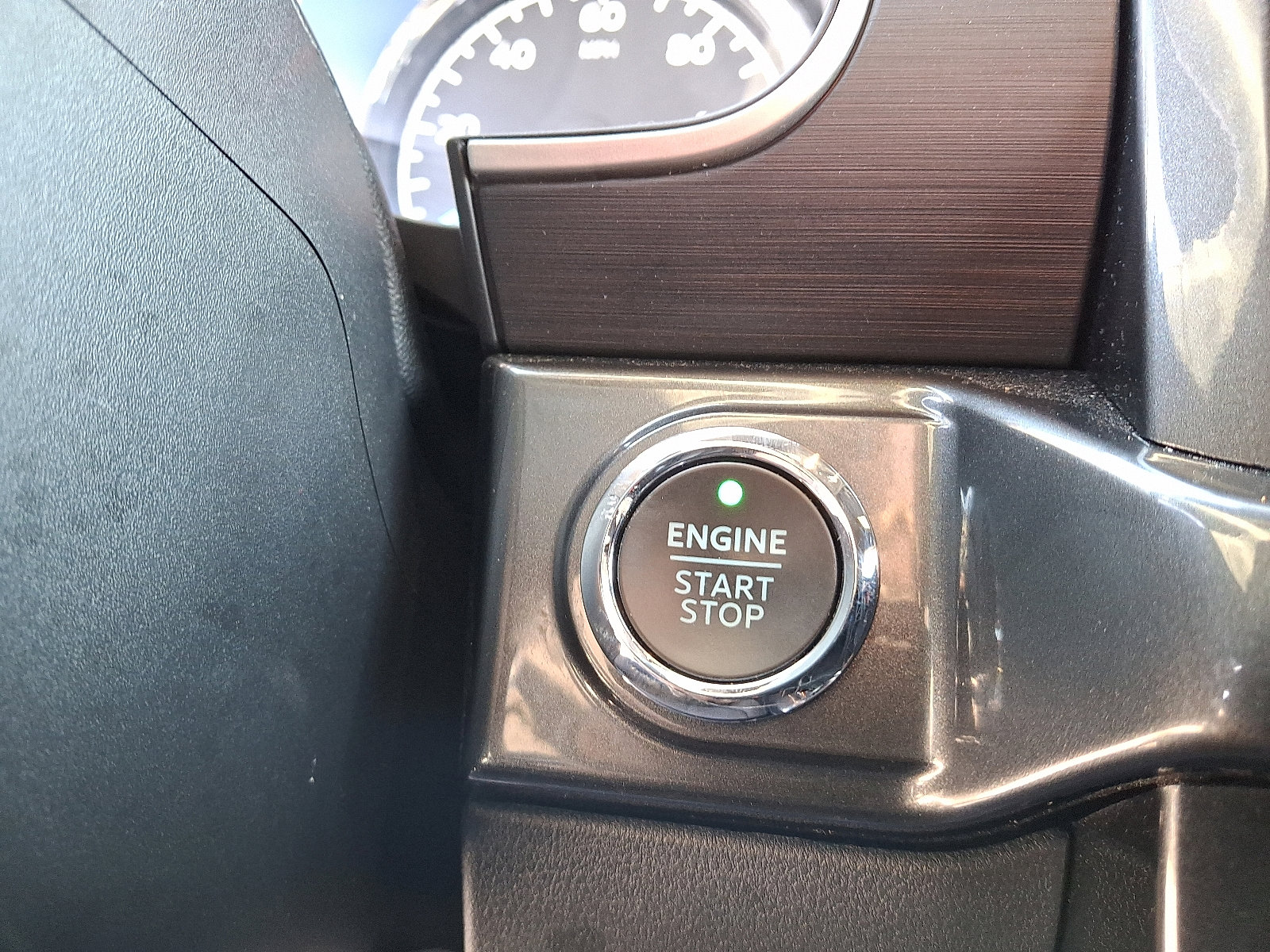 Certified 2022 Ford F150 XLT w/ Equipment Group 302A High image 22