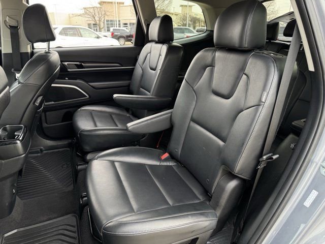 Used 2024 Kia Telluride S w/ S Sunroof Package image 32