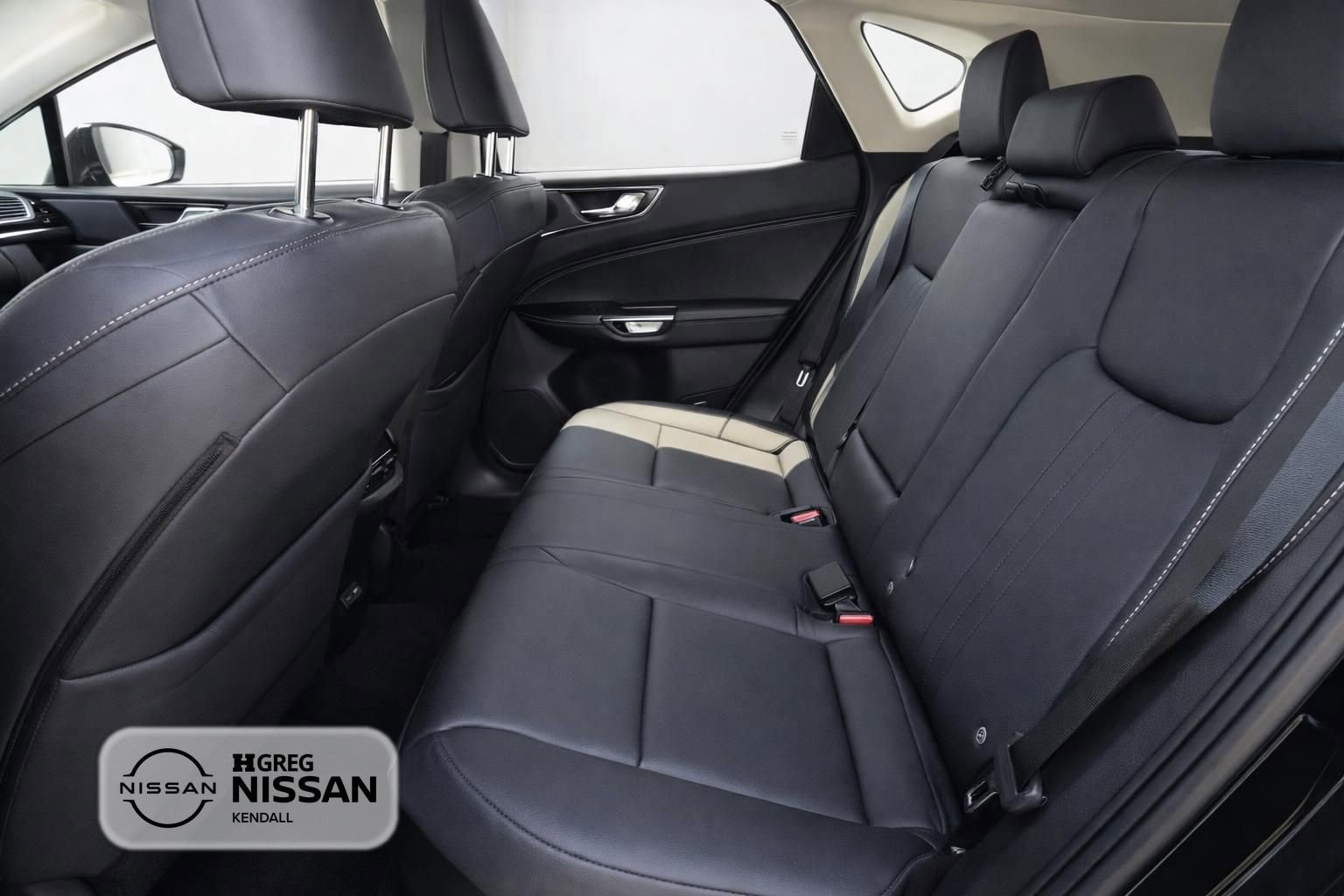 Used 2025 Lexus NX 350h AWD w/ Accessory Package (2T) image 13