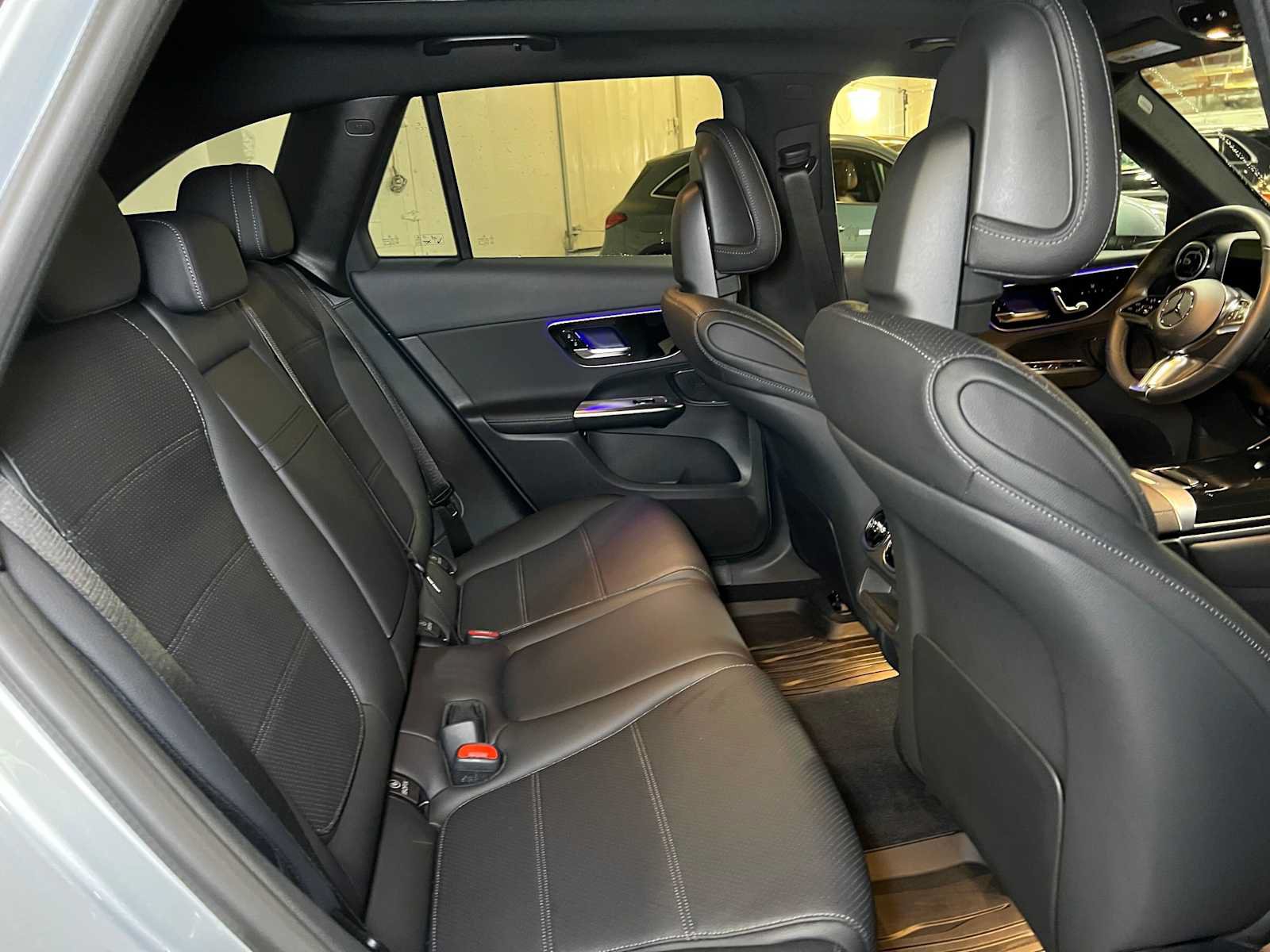 Used 2026 Mercedes-Benz GLC 300 4MATIC image 13