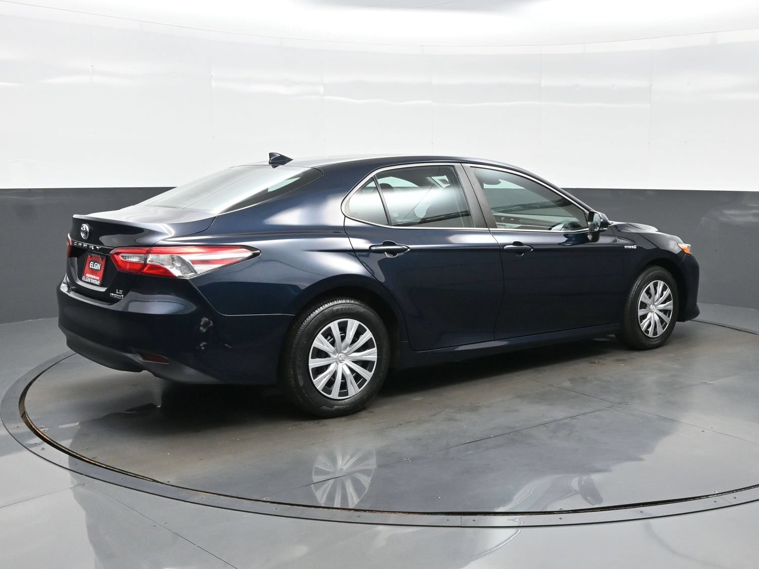 Used 2020 Toyota Camry LE w/ Fleet Convenience Package FWD image 6