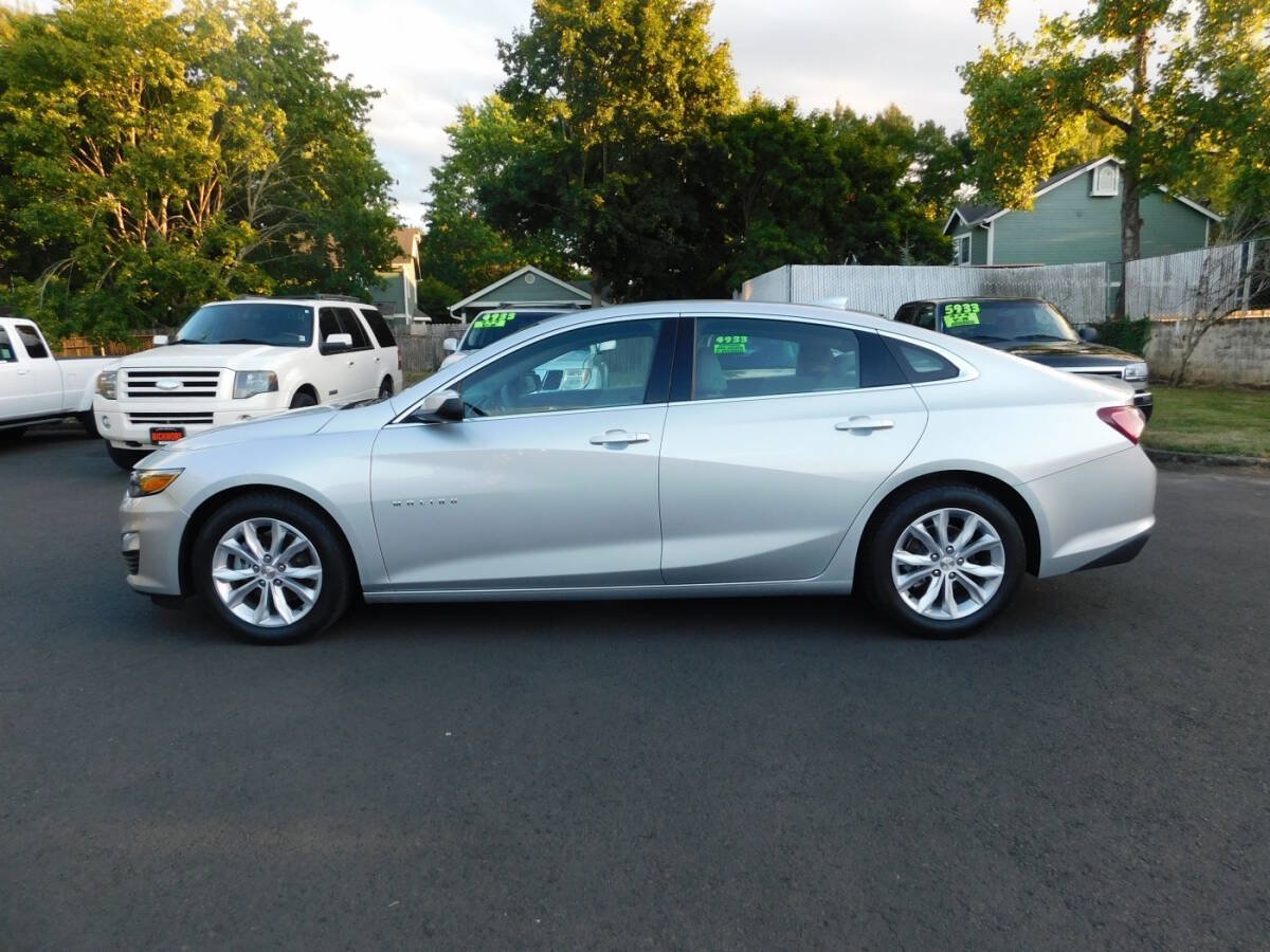 Used 2021 Chevrolet Malibu LT FWD image 21
