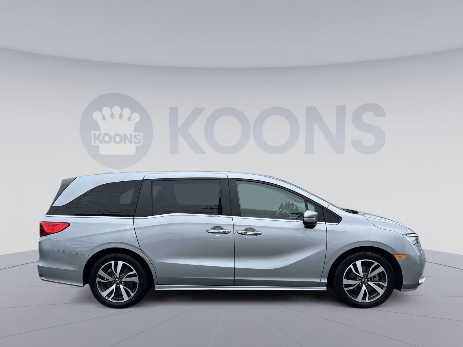 Used 2023 Honda Odyssey Touring image 8