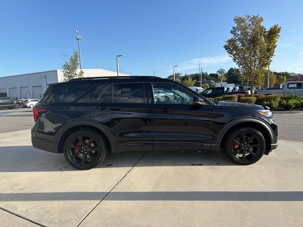Certified 2026 Ford Explorer ST w/ Sun And Sound Package RWD video 2