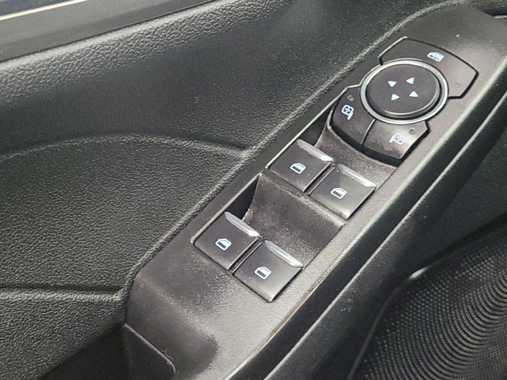 Used 2022 Ford Escape Titanium image 27
