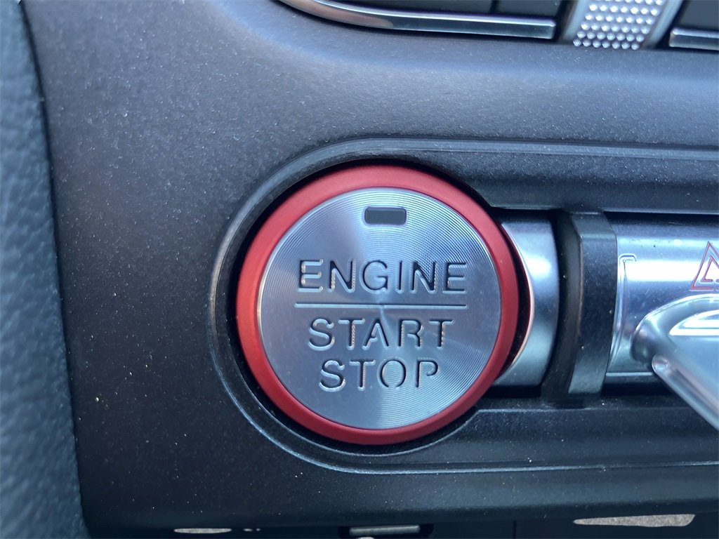 Used 2022 Ford Mustang Premium image 23