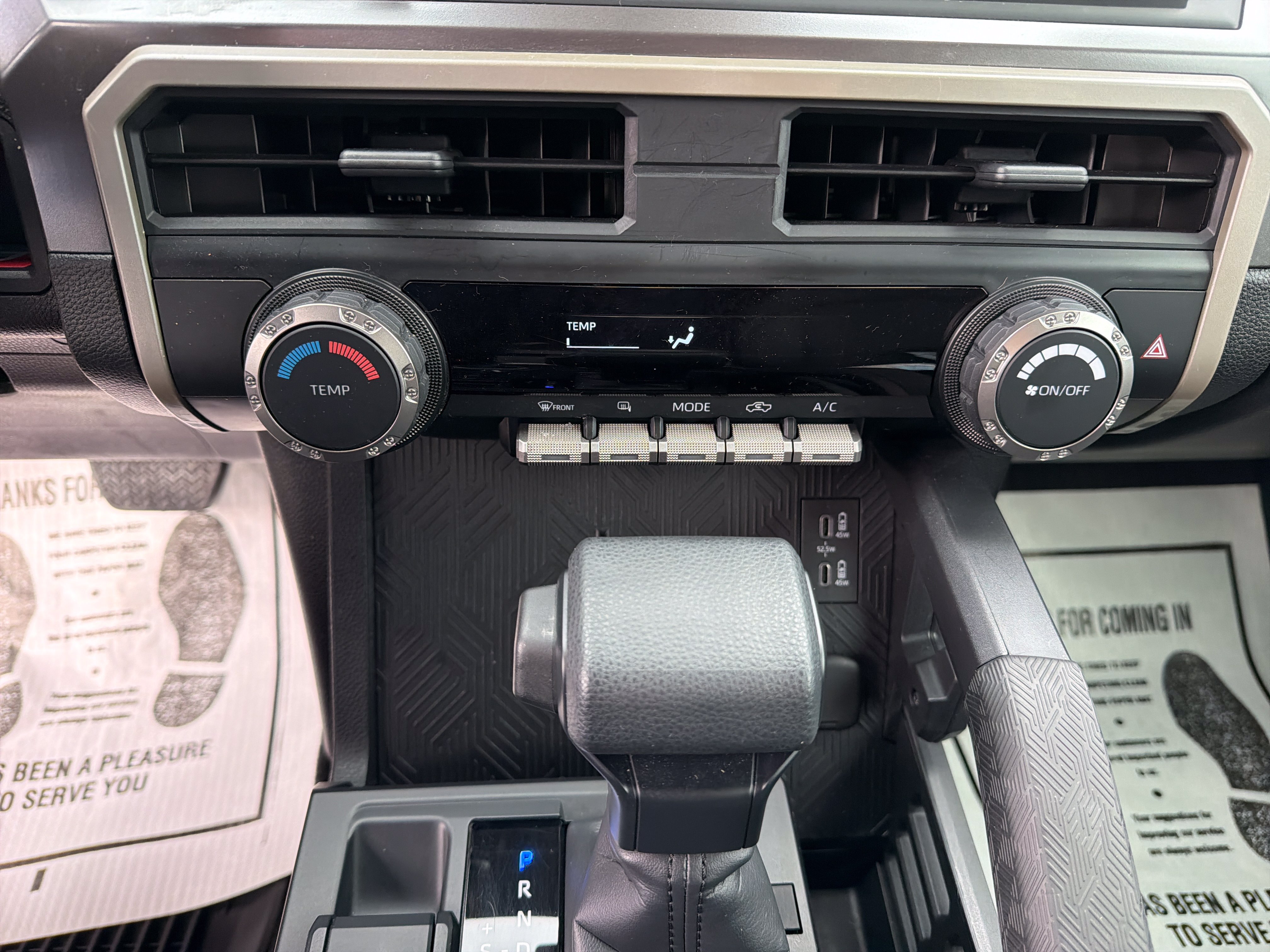 Used 2024 Toyota Tacoma SR5 AWD/4WD image 22