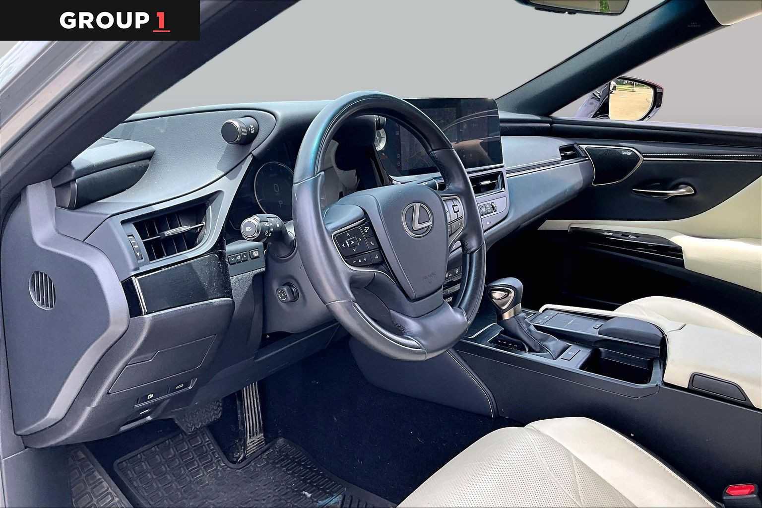 Certified 2022 Lexus ES 350 w/ Luxury Package FWD image 15