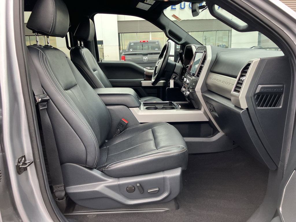 Used 2022 Ford F250 Lariat w/ Chrome Package image 35