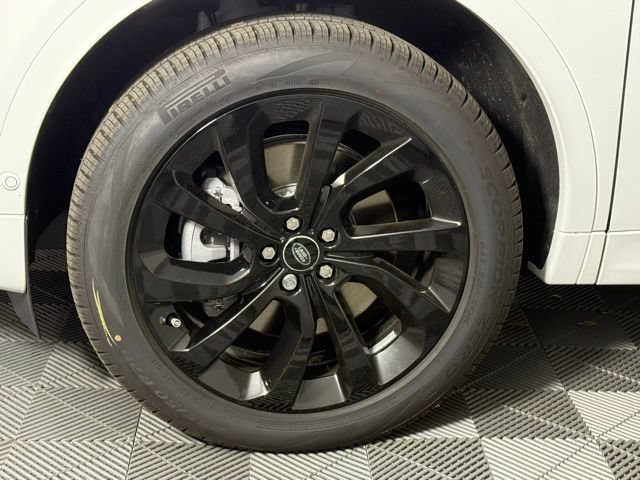 Used 2025 Land Rover Discovery Sport S AWD/4WD image 13