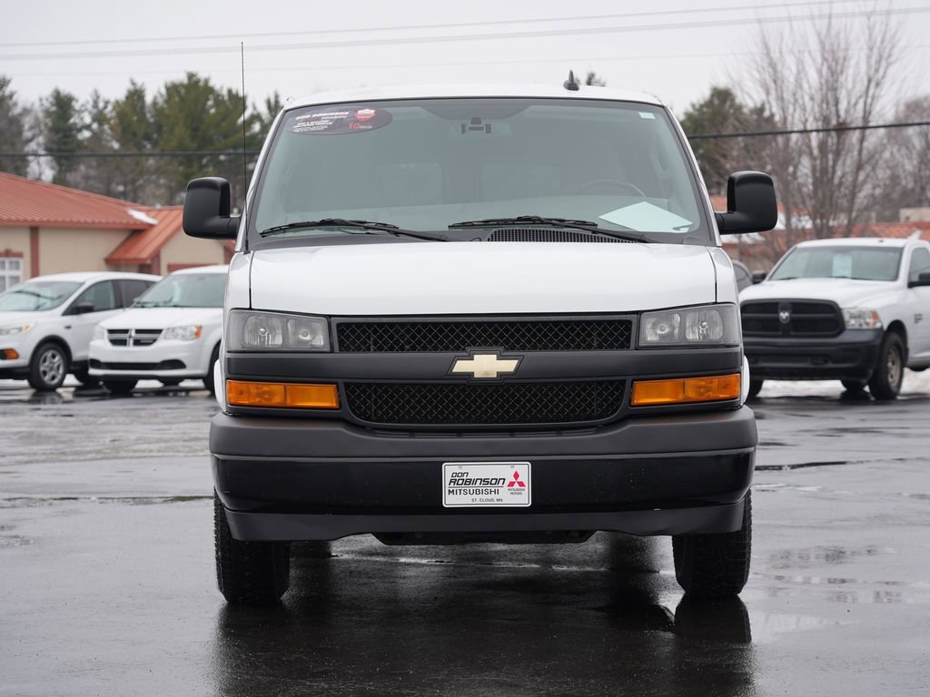 Used 2022 Chevrolet Express 3500 LS RWD image 8