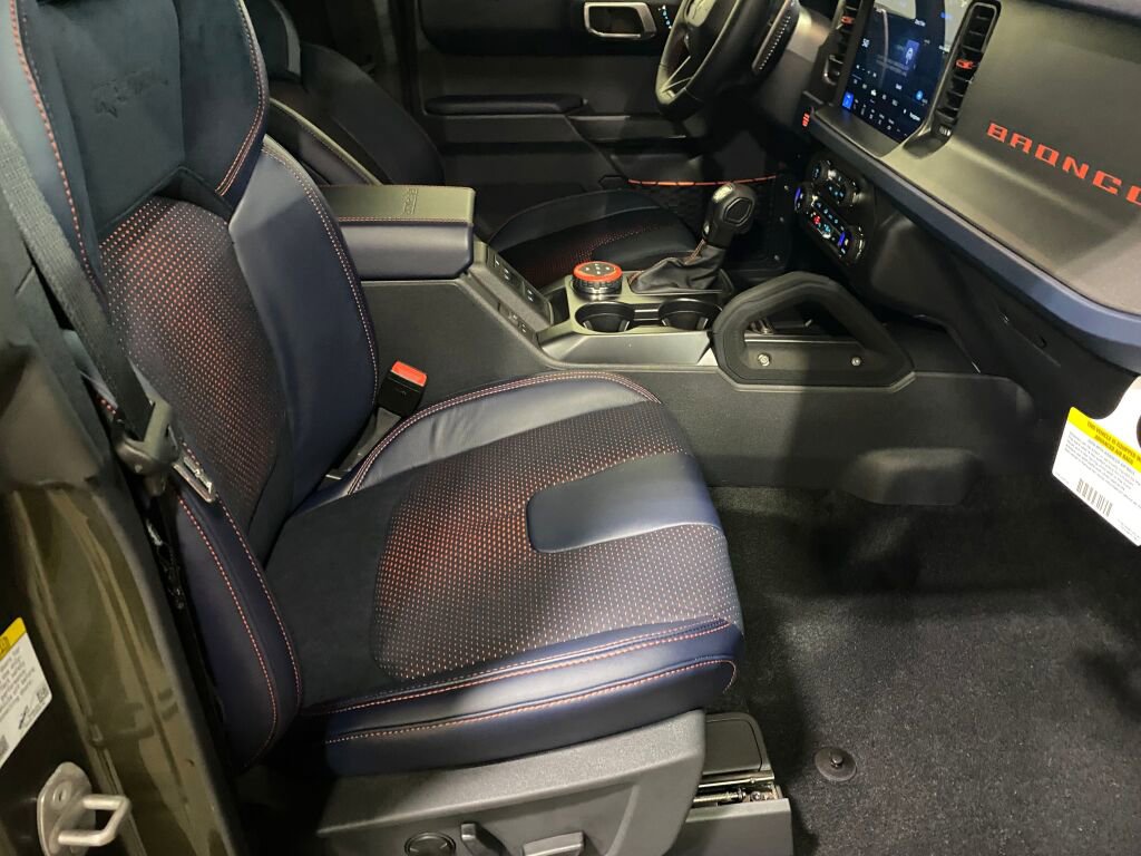 New 2025 Ford Bronco Raptor image 21