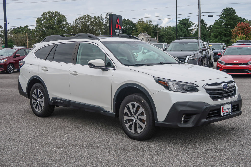 Used 2022 Subaru Outback Premium AWD/4WD image 7