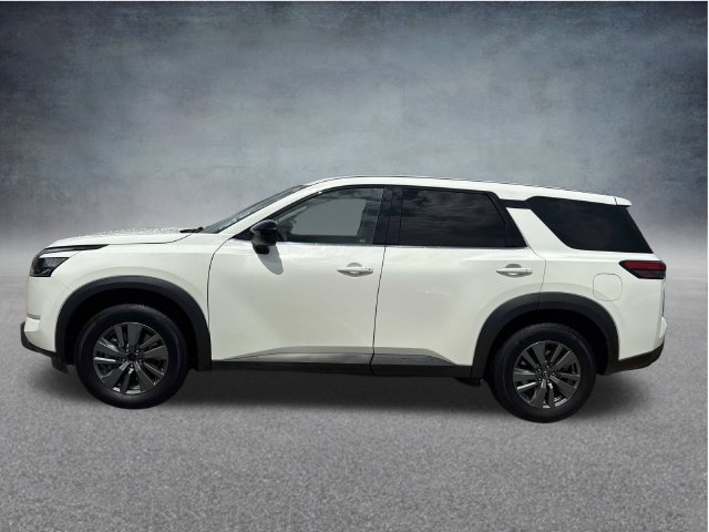 Used 2023 Nissan Pathfinder S FWD image 6