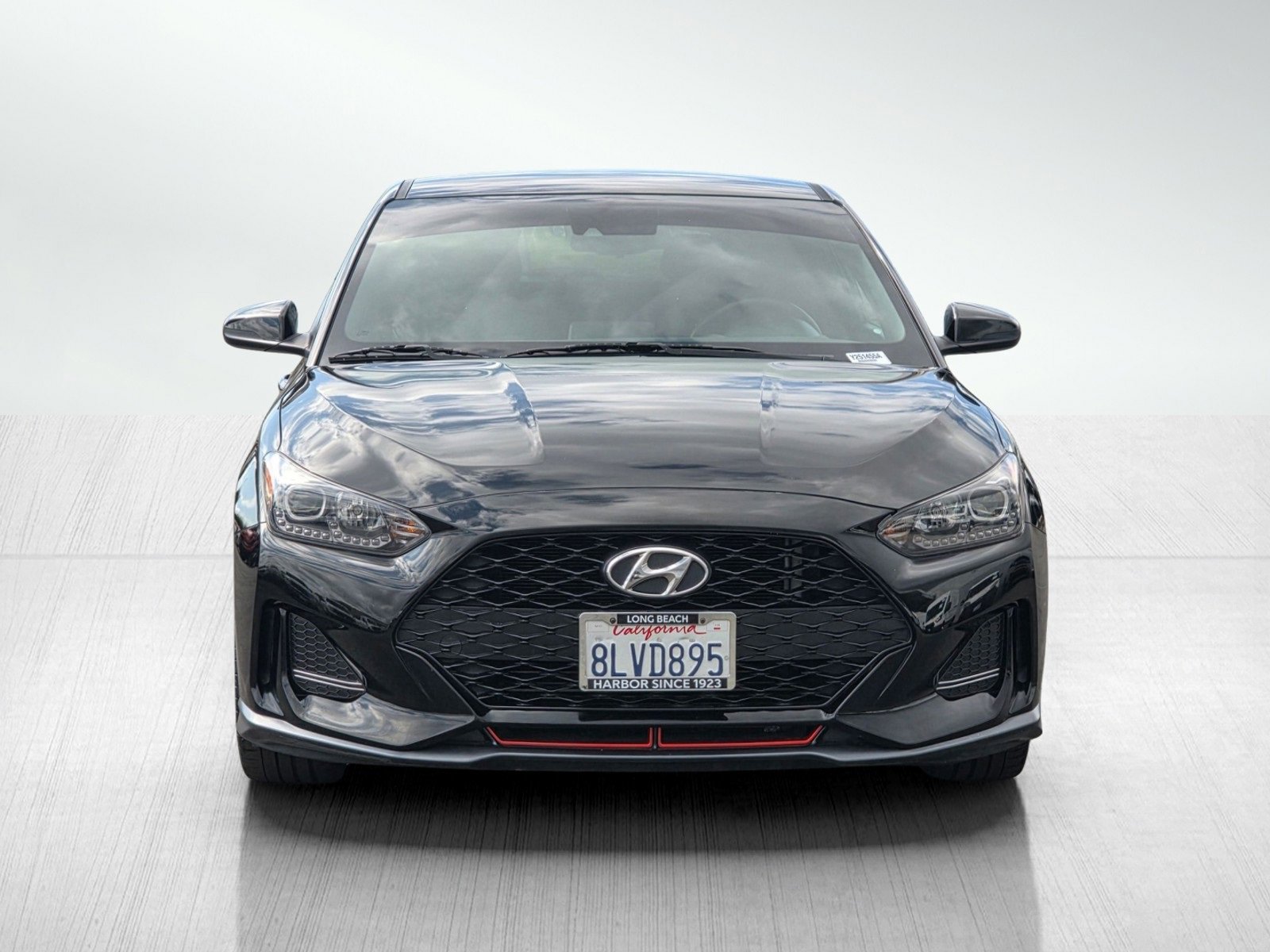 Used 2019 Hyundai Veloster Turbo R-Spec image 2