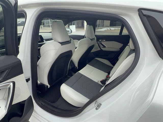 New 2026 BMW X2 xDrive28i w/ Technology Package image 17