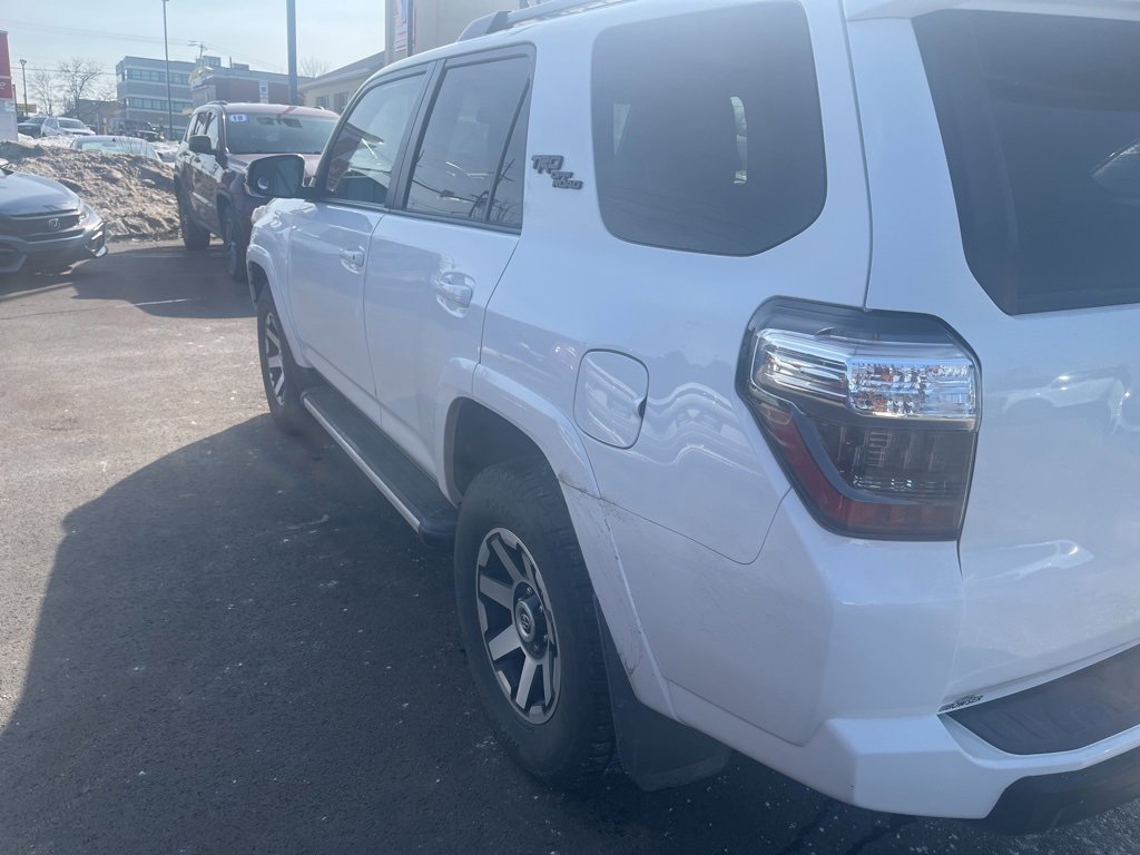 Used 2020 Toyota 4Runner TRD Off-Road Premium image 3