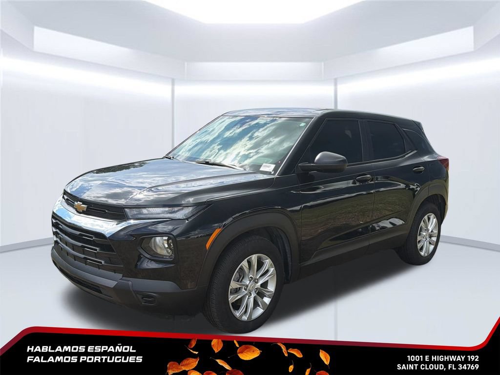 Used 2023 Chevrolet TrailBlazer LS FWD image 2