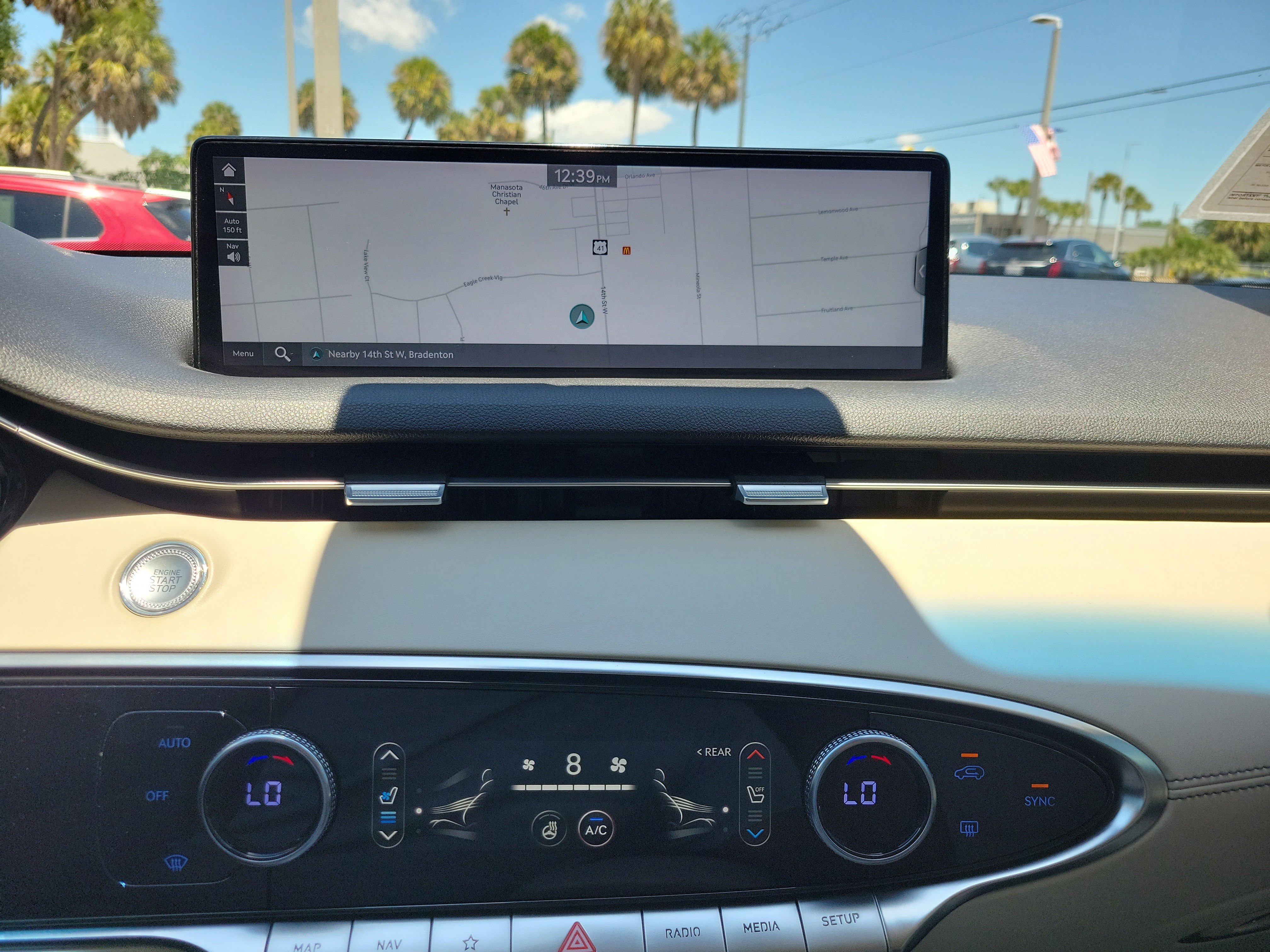 Used 2023 Genesis GV70 2.5T w/ Select Package AWD/4WD image 25