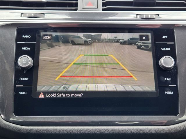 New 2024 Volkswagen Tiguan SE image 13