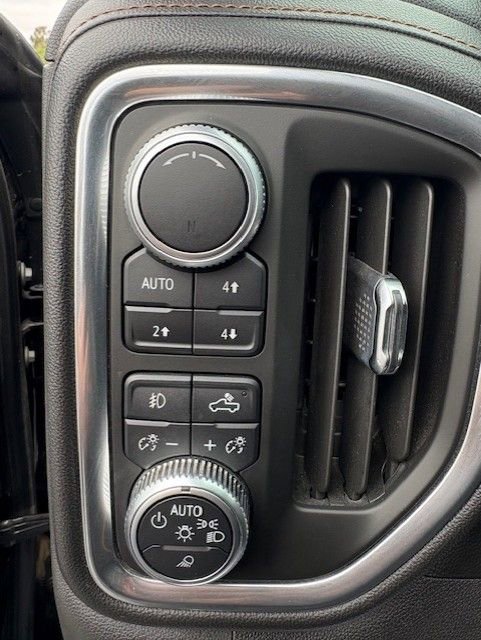 Used 2019 GMC Sierra 1500 AT4 w/ AT4 Premium Package image 10