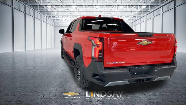 Certified 2025 Chevrolet Silverado EV LT AWD/4WD image 8