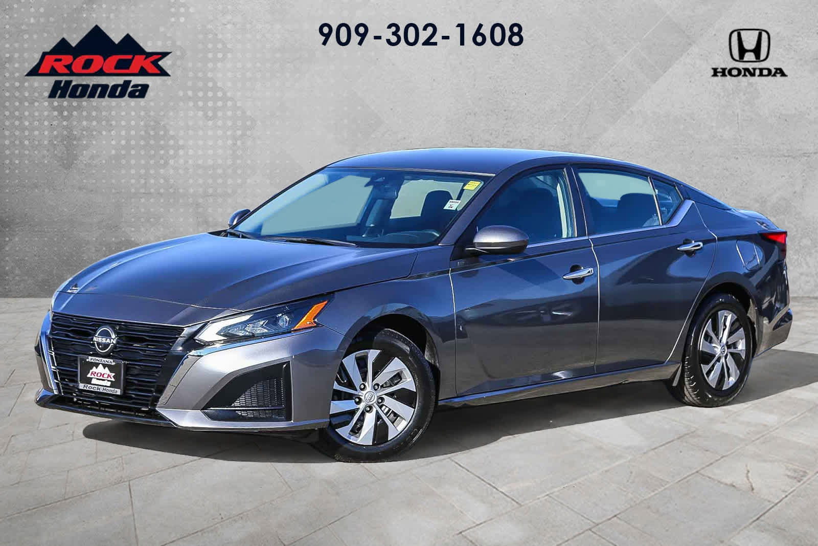 Used 2023 Nissan Altima 2.5 S image 1