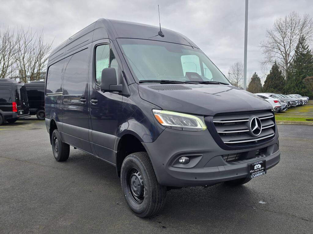 New 2026 Mercedes-Benz Sprinter 144 Cargo image 8