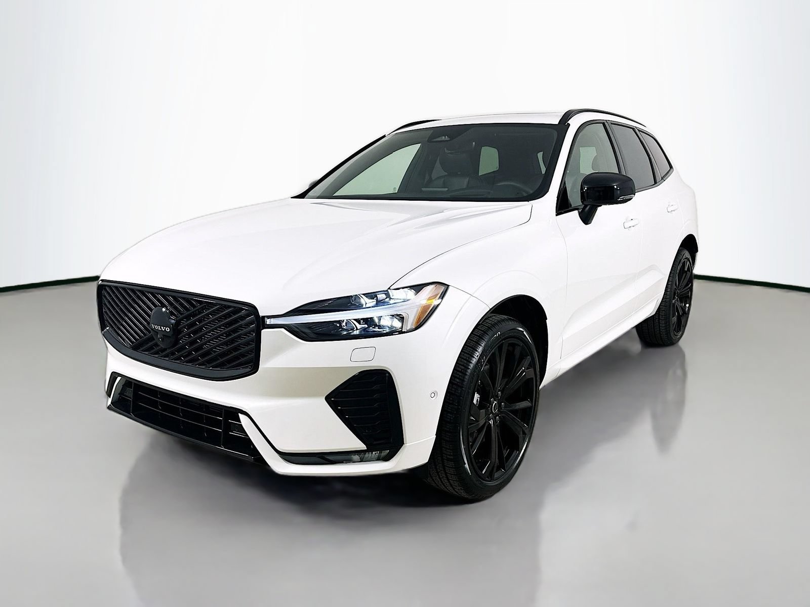 New 2026 Volvo XC60 B5 Ultra w/ Protection Package Premier AWD/4WD image 1