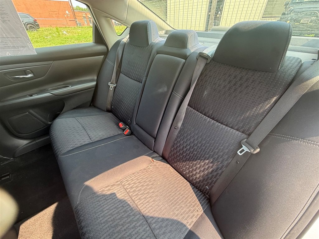 Used 2017 Nissan Altima 2.5 S w/ Power Driver Seat Package FWD image 24